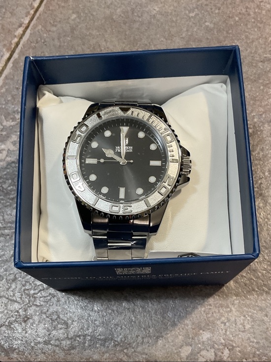 Montres Prestige Other - Audemars Piguet Black and Silver Stainless Steel Men's Watch